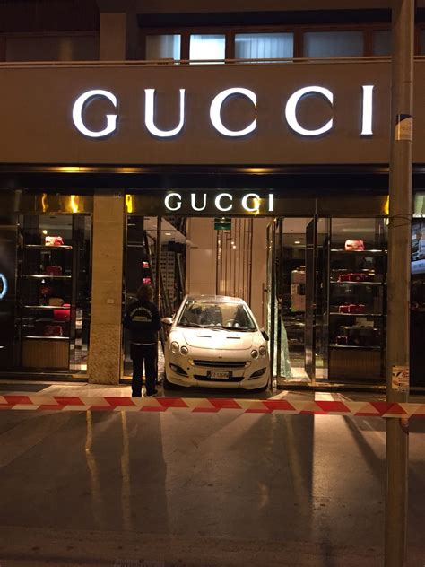 gucci vetrina torino|Ricerca Negozio .